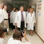 Азаров: Детская больница будущего будет построена