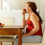 Почему будущей маме важно правильно питаться