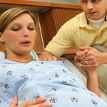 Обезболивание при родах: противопоказания, осложнения
