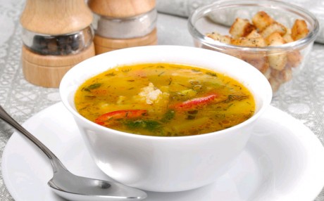 Ребенок в подростковом возрасте нуждается в полноценном обеде с супом
